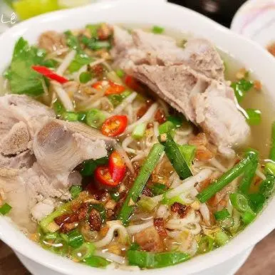 Hình ảnh hủ tíu mì sườn sụn +viên