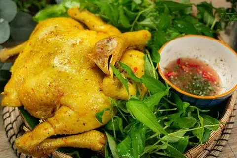 Hình ảnh 1/2 con gà ta say sĩn +4 bánh bao