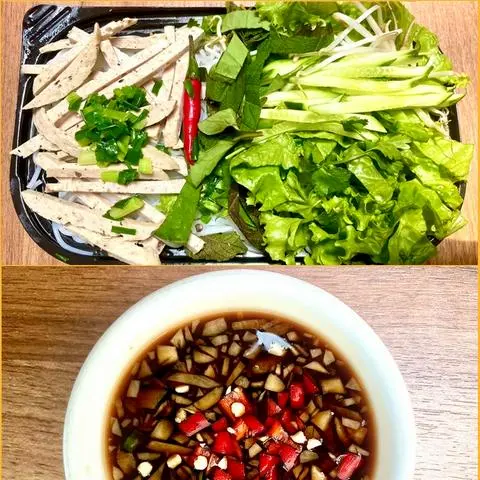 Hình ảnh Bún Nước Tương Chả Lụa