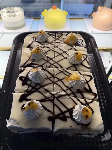 Hình ảnh Bánh kem socola trắng 