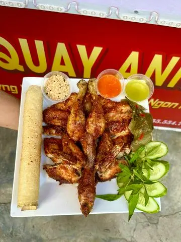 Hình ảnh Gà Quay Cơm Lam Nướng (1 ống cơm)