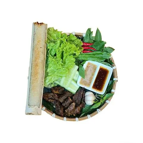 Hình ảnh Cơm Lam Dẻ Sườn Bò Nướng Chậm 