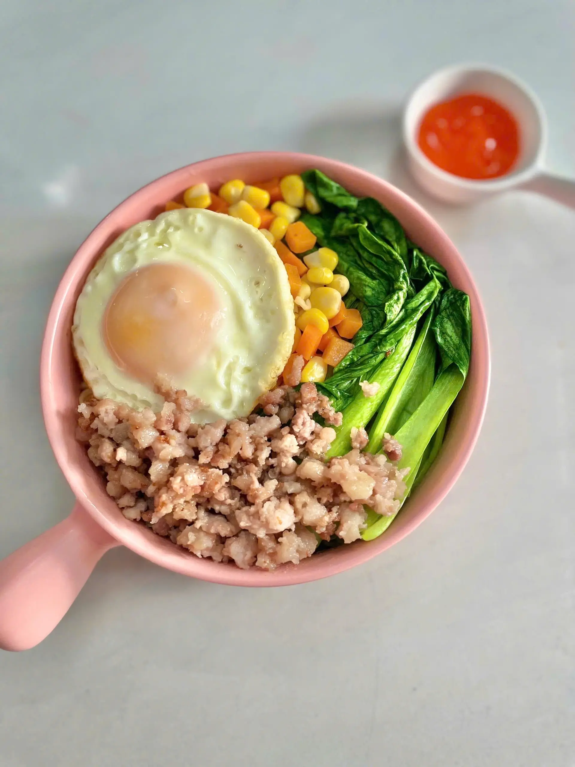 Hình ảnh Mì thịt bằm + trứng