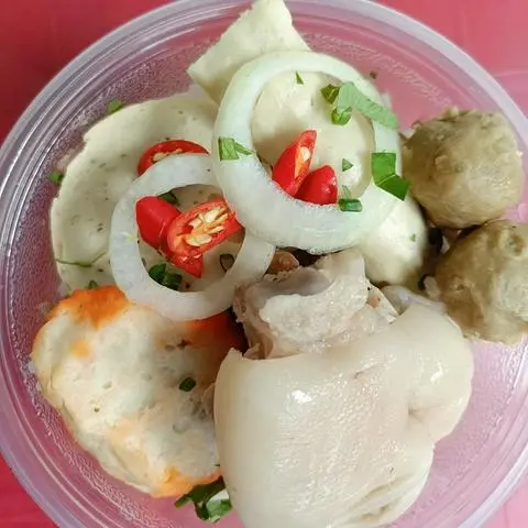 Hình ảnh BÚN BÒ GIÒ HEO THẬP CẨM 