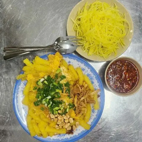 Hình ảnh nui chiên 1 trứng 