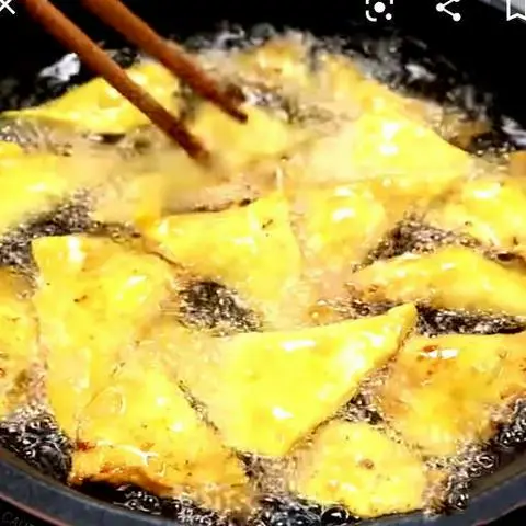 Hình ảnh Hoành Thánh Thịt Chiên