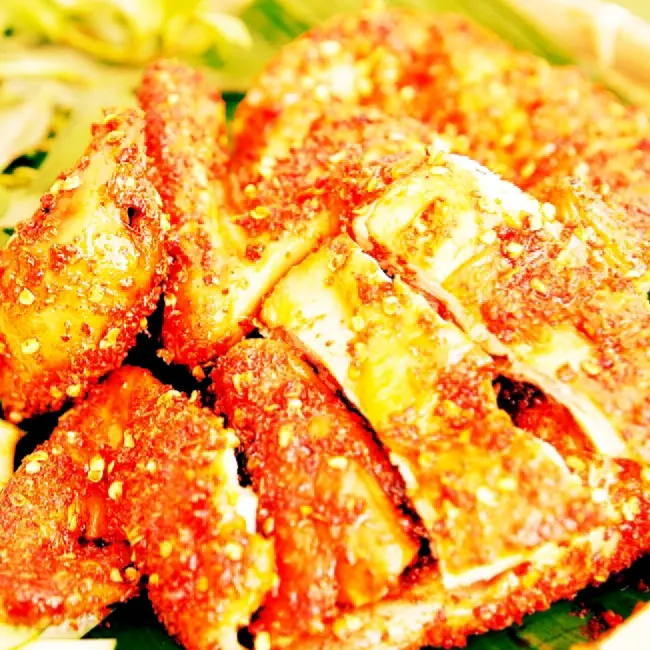 Hình ảnh Gà nướng muối siêu cay Một Con Lớn 