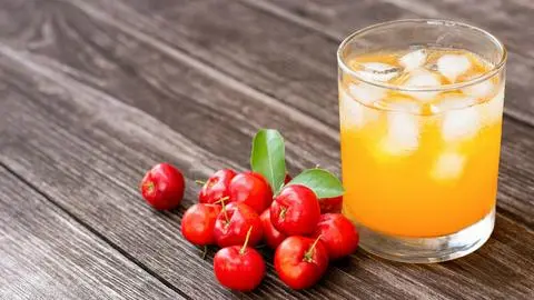 Hình ảnh Nước ép thơm - sơ ri