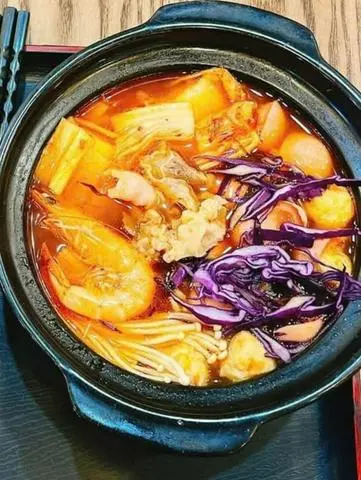 Hình ảnh Mì cay đặc biệt