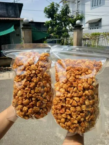 Hình ảnh Tóp mỡ rim mắm tỏi ớt/ 1 túi 500gr