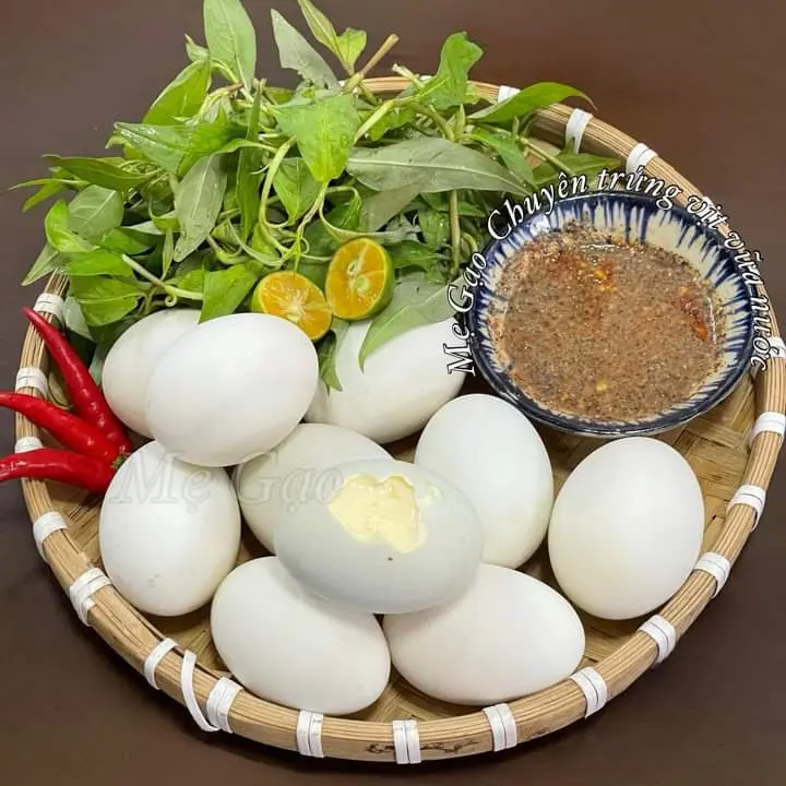 Hình ảnh trứng vịt vữa NƯỚC (2 quả)