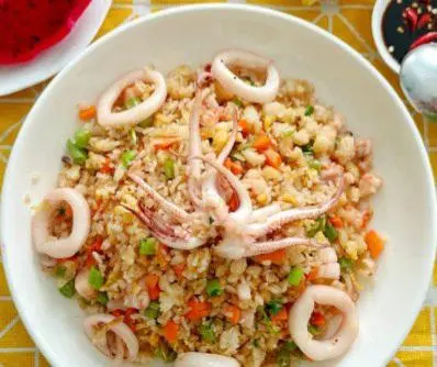 Hình ảnh Cơm Chiên Mực