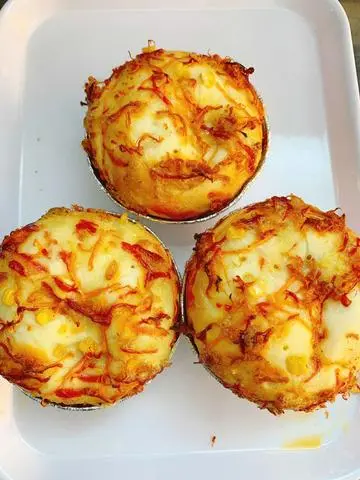 Hình ảnh Pizza Trứng Muối 