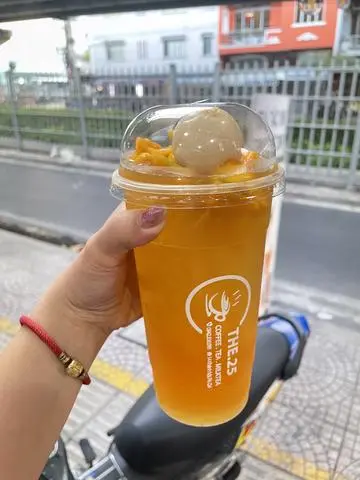 Hình ảnh Trà vải xoài - ly 700ml - size L