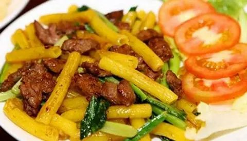 Hình ảnh nui xào bò trứng