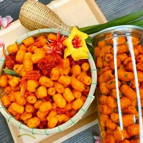Hình ảnh Nui Lắc Khô Bò Lá Chanh