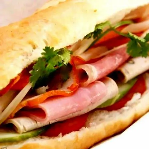 Hình ảnh Bánh mì thịt nguội