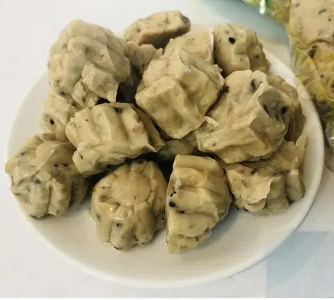 Hình ảnh Ốc Nhồi Hải Sản ( 3v)