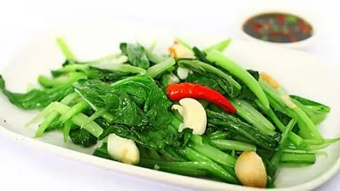 Hình ảnh cải ngọt xào tỏi 