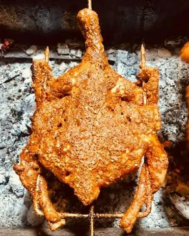 Hình ảnh Gà nướng muối ớt da giòn
