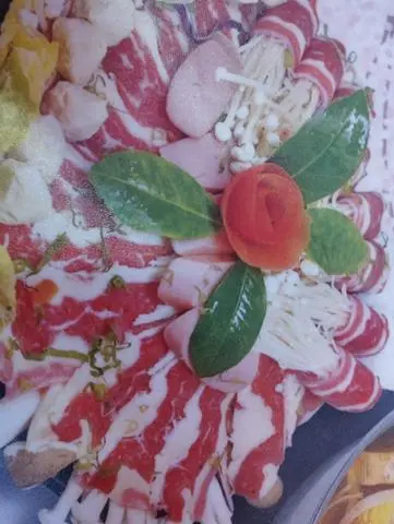 Hình ảnh Lẩu thái bò mỹ nhỏ