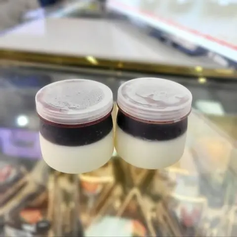 Hình ảnh Sữa Chua Nếp Cẩm