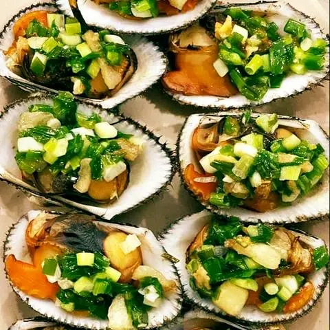 Hình ảnh Sò Lông Nướng Mỡ Hành