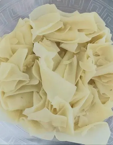 Hình ảnh Lá thêm