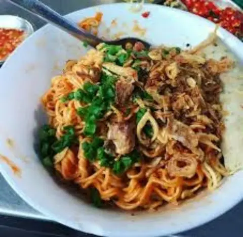 Hình ảnh Mì trộn khô indo cay nồng - Bò