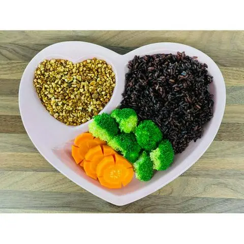 Hình ảnh Cơm Gạo Lứt + Rau Củ Mix Kèm Sốt Tự Chọn