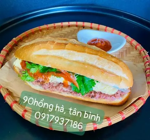 Hình ảnh Bánh mì pate trứng