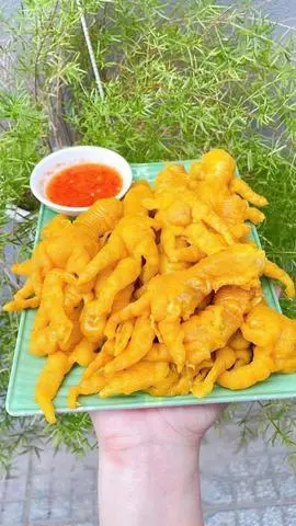 Hình ảnh Chân gà ủ muối 500gr