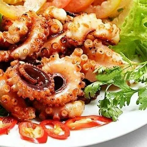 Hình ảnh RÂU BẠCH TUỘT XÀO SẢ TẾ