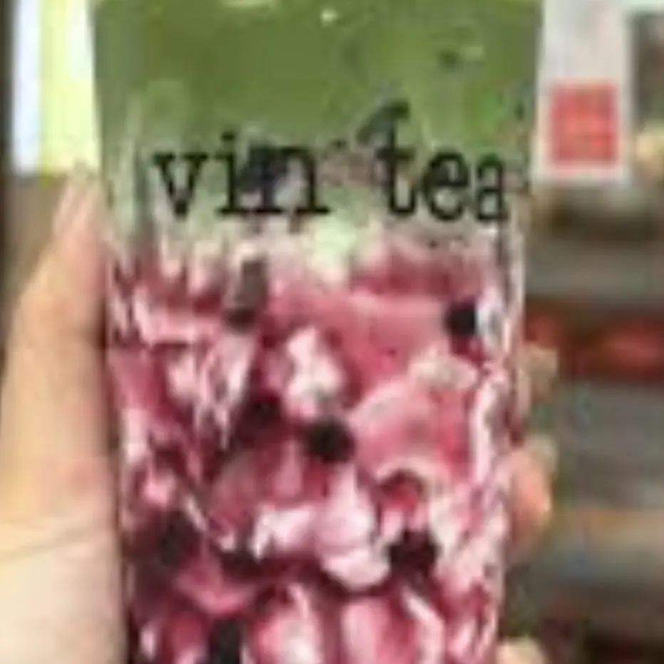 Hình ảnh Matcha Latte Sữa Gấu Việt Quất