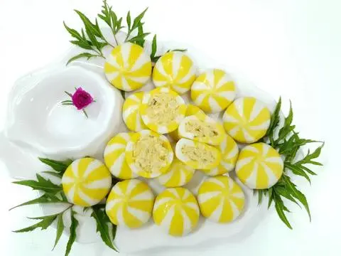 Hình ảnh Bánh bao nhân trứng tôm -3 viên