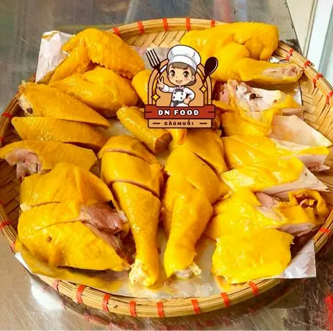 Hình ảnh Gà Ủ Muối Hoa Tiêu - Nguyên Con (bỏ đầu chân)
