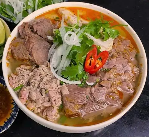 Hình ảnh Bún bò huế