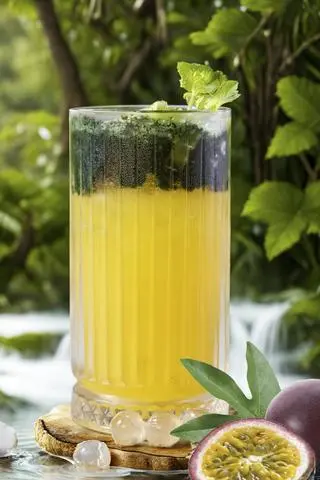 Hình ảnh Trà chanh dây tảo xoắn