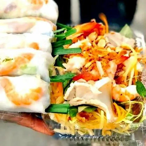 Hình ảnh 5 cuốn tôm - 5 cuốn tai heo - 1 gỏi tôm thịt hoặc tai heo - 1 trà tắc hoặc nước sâm