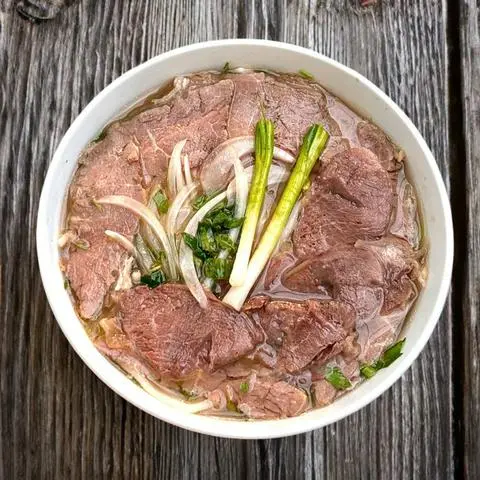 Hình ảnh Bún bò nạm - bắp