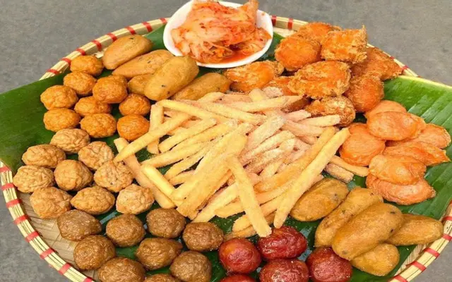 Hình ảnh Combo mẹt viên chiên thập cẩm + 2 trà tắc khổng lồ