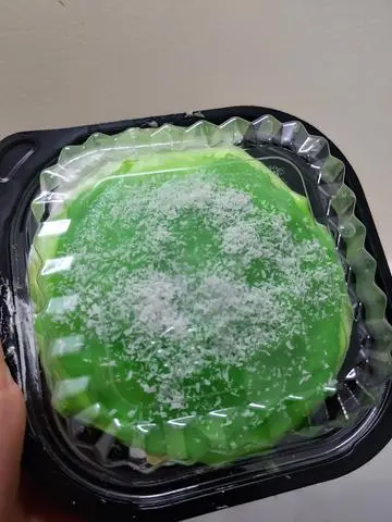 Hình ảnh bánh crepe sầu riêng phú sĩ mini