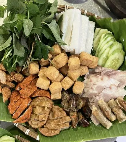 Hình ảnh Bún Đậu Mix