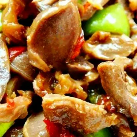 Hình ảnh Mề gà xào sả ớt