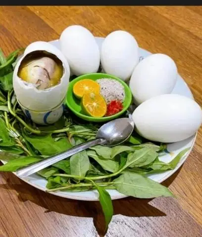 Hình ảnh 3hột vịt lộn 