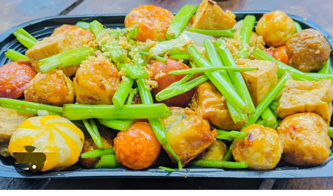 Hình ảnh cá viên chiên sốt bơ tỏi 