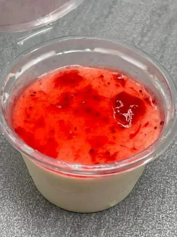 Hình ảnh Panna Cotta vị dâu 100ml