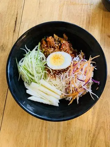 Hình ảnh Mỳ Bibim kuksu Hàn Quốc