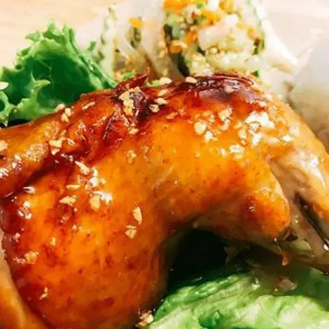 Hình ảnh Cơm ức gà chiên nước mắm