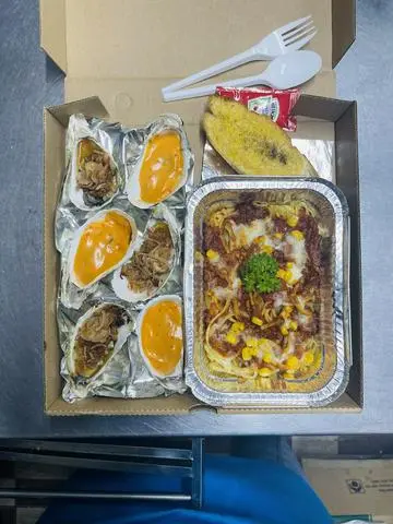 Hình ảnh Combo 6 Con Hàu Nướng và Mì Ý